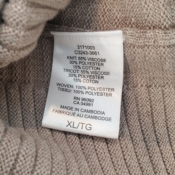 Hilary Radley Long Sleeve Sweater - Picture 5 of 6